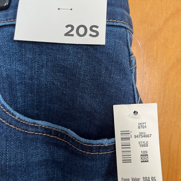 Aeropostale 20S Curvy Midrise Bootcut Jeans - Picture 2 of 3